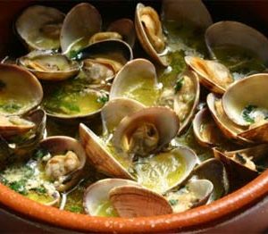 Como hacer almejas en salsa verde